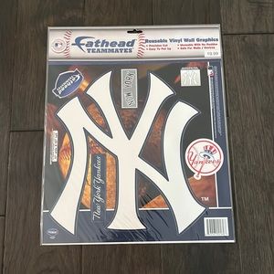 MLB | New York Yankees Wall Decal